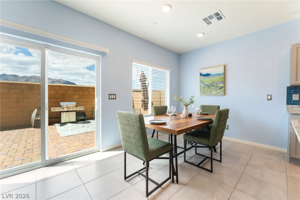 7059 Alabaster Peak, Las Vegas, NV 89166