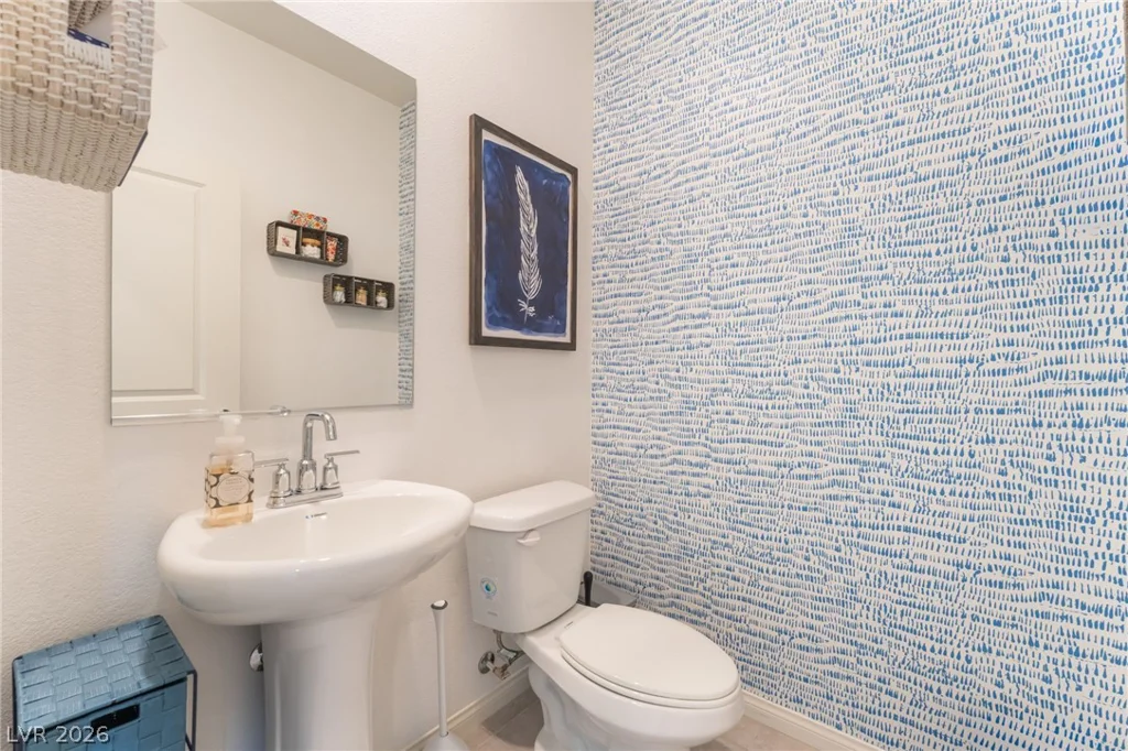 7059 Alabaster Peak, Las Vegas, NV 89166