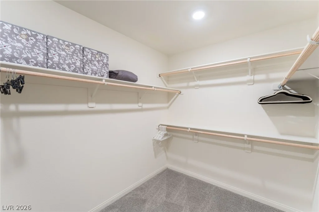 7059 Alabaster Peak, Las Vegas, NV 89166