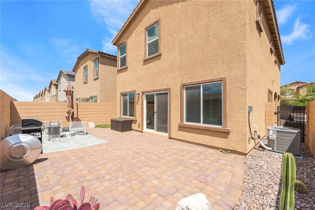 7059 Alabaster Peak, Las Vegas, NV 89166