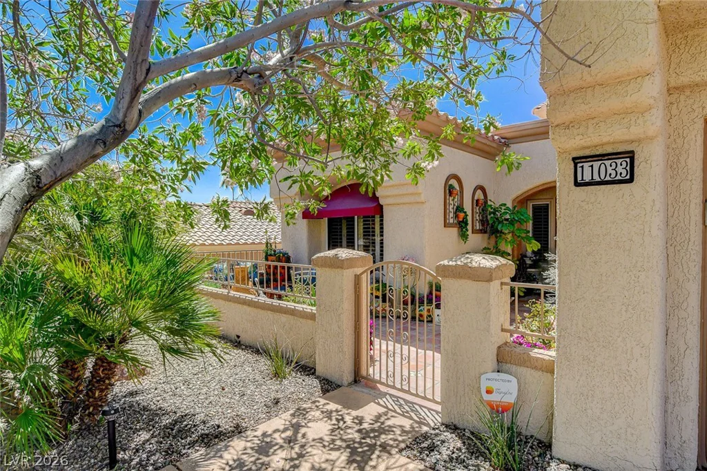11033 Clear Meadows, Las Vegas, NV 89134