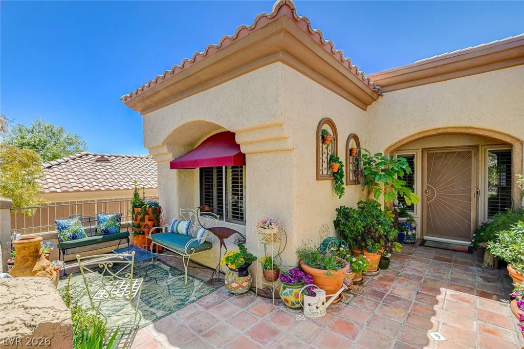 11033 Clear Meadows, Las Vegas, NV 89134