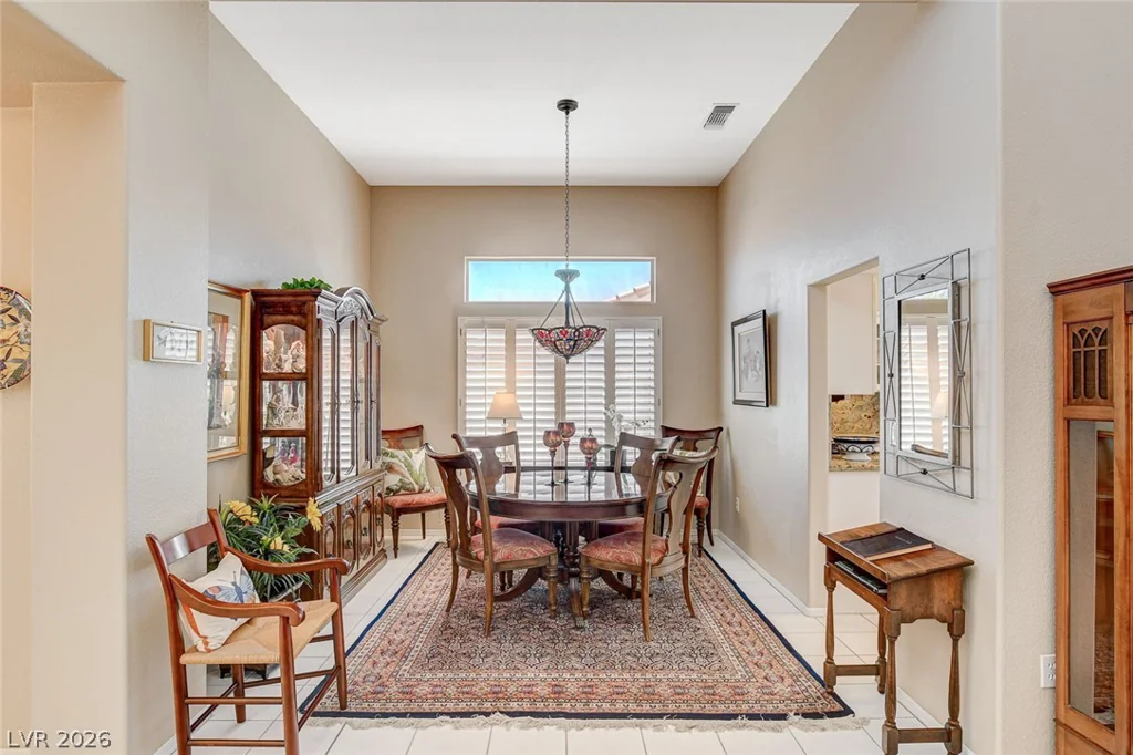 11033 Clear Meadows, Las Vegas, NV 89134
