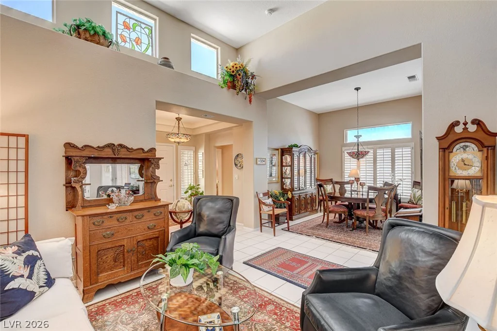 11033 Clear Meadows, Las Vegas, NV 89134