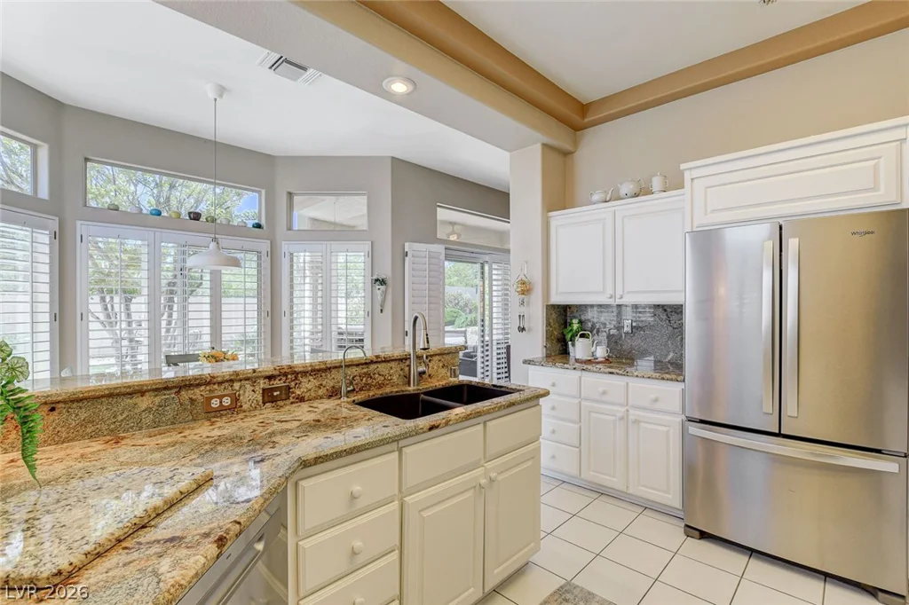 11033 Clear Meadows, Las Vegas, NV 89134