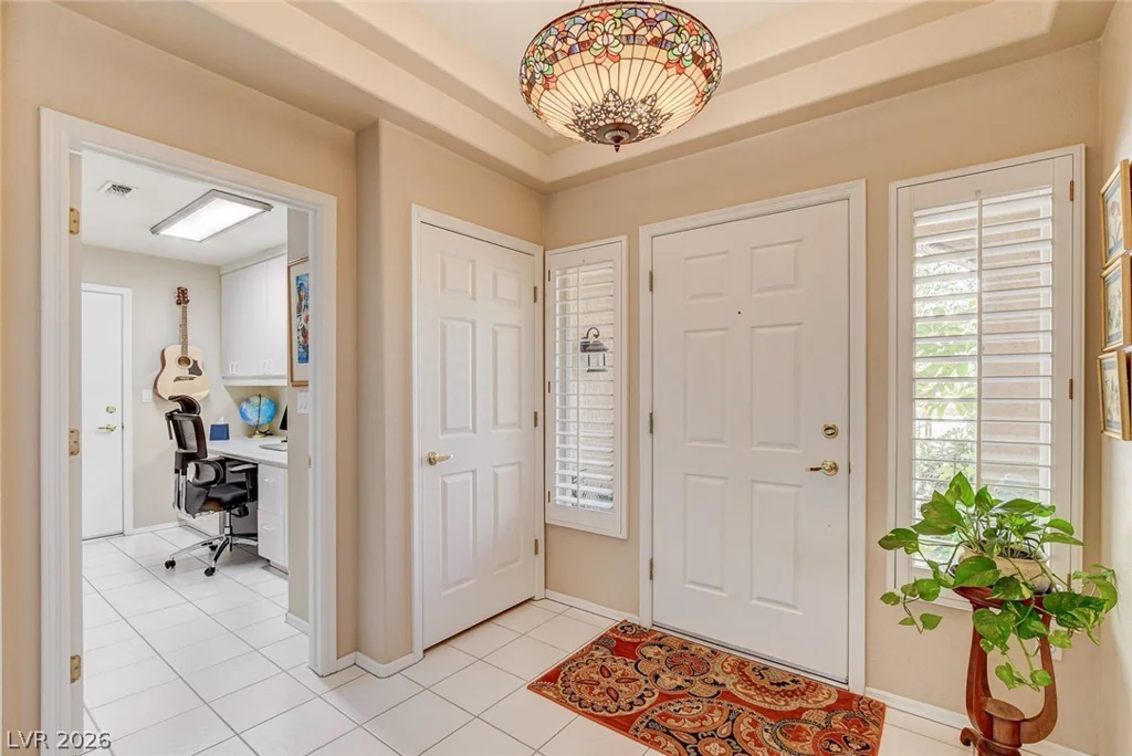 11033 Clear Meadows, Las Vegas, NV 89134