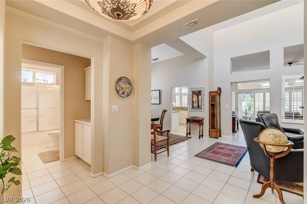 11033 Clear Meadows, Las Vegas, NV 89134