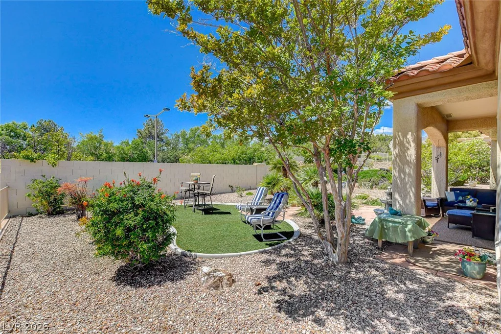11033 Clear Meadows, Las Vegas, NV 89134