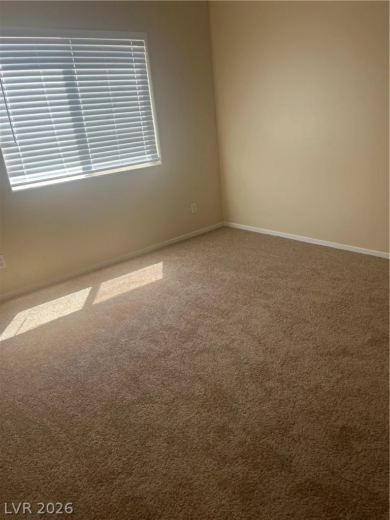 10045 Swimming Hole, Las Vegas, NV 89183