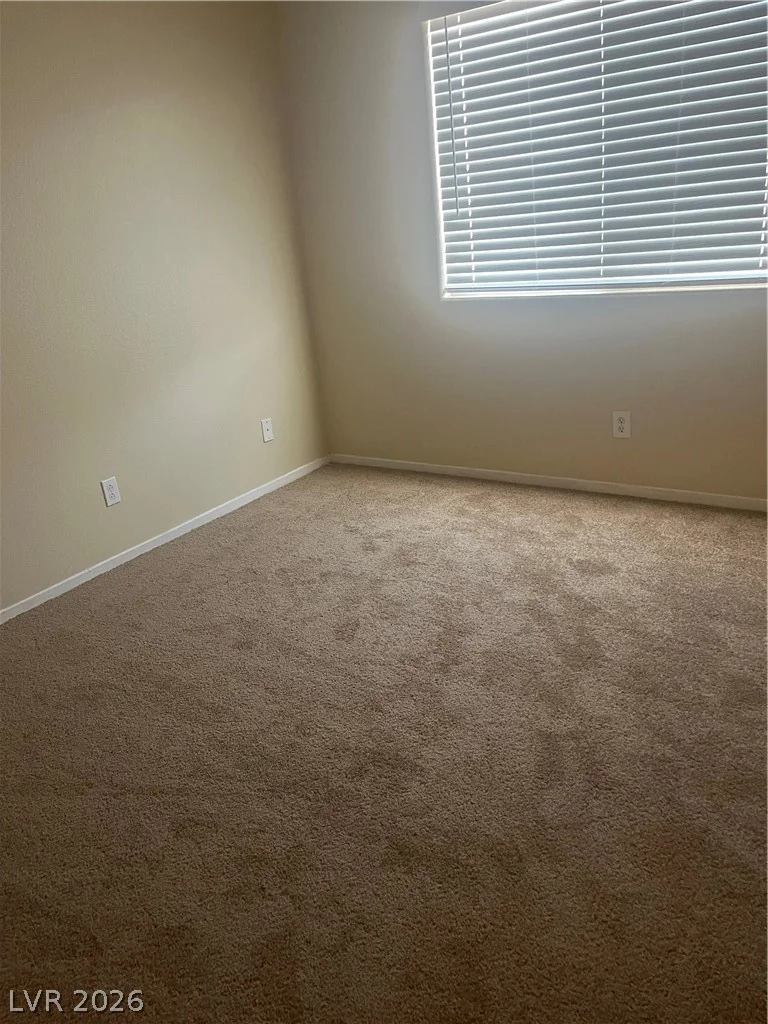 10045 Swimming Hole, Las Vegas, NV 89183