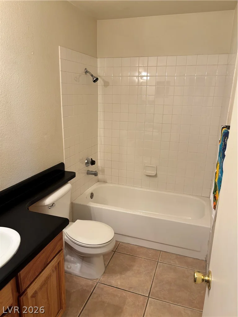 470 Elm, Las Vegas, NV 89169
