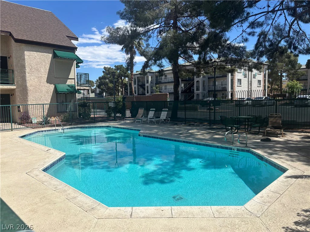 470 Elm, Las Vegas, NV 89169