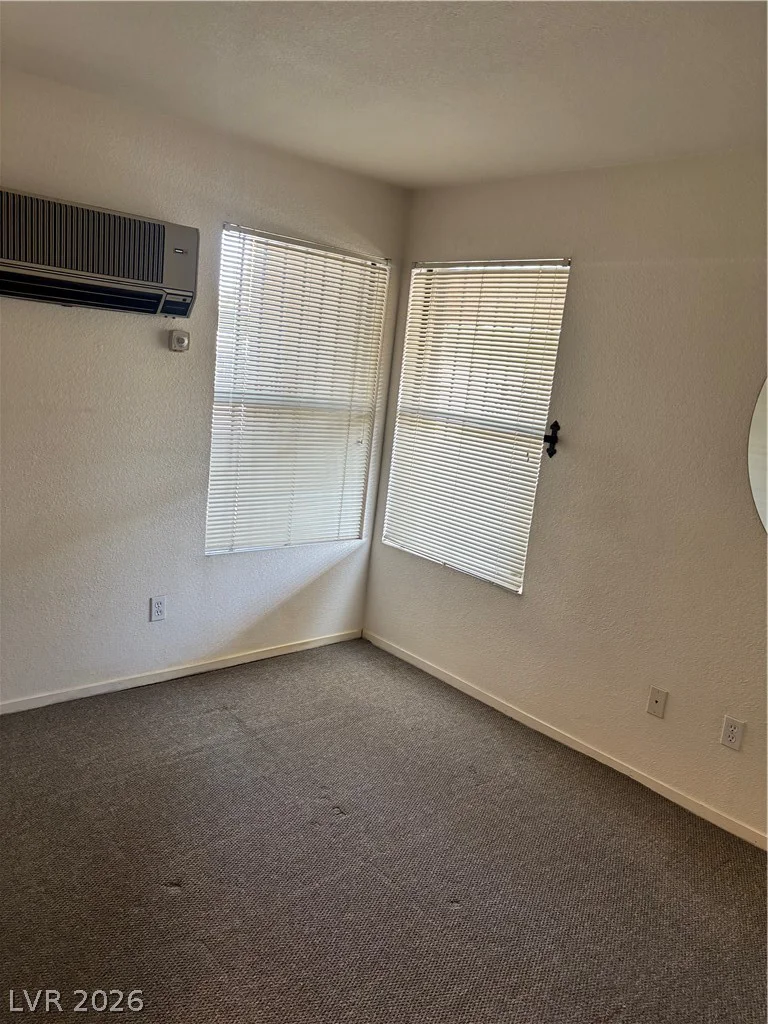 470 Elm, Las Vegas, NV 89169