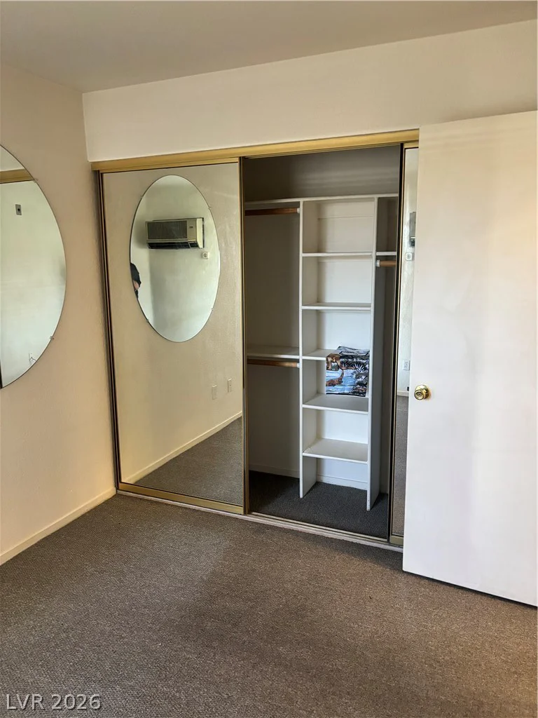 470 Elm, Las Vegas, NV 89169