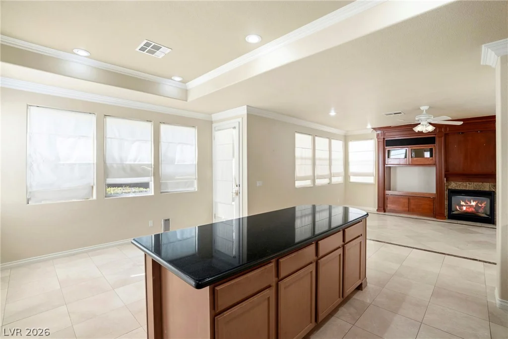 9721 Royal Lamb, Las Vegas, NV 89145