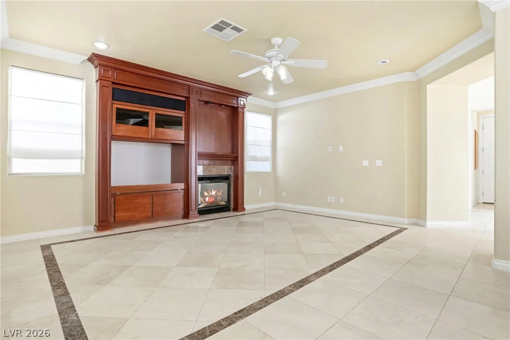 9721 Royal Lamb, Las Vegas, NV 89145