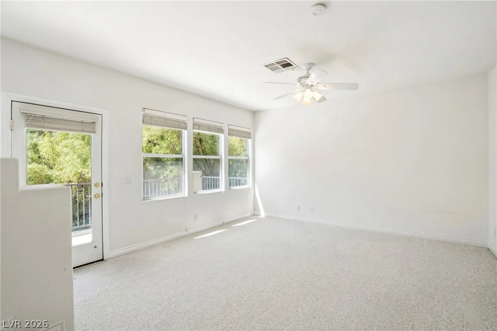 9721 Royal Lamb, Las Vegas, NV 89145