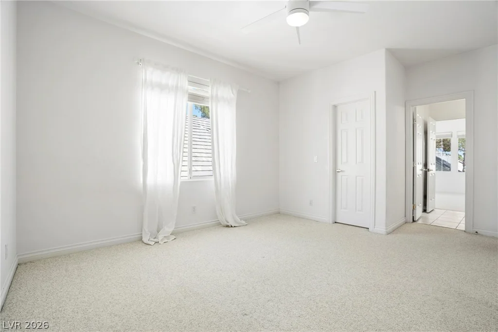 9721 Royal Lamb, Las Vegas, NV 89145