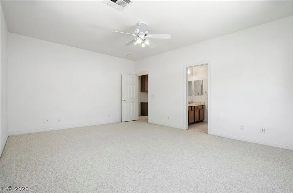 9721 Royal Lamb, Las Vegas, NV 89145