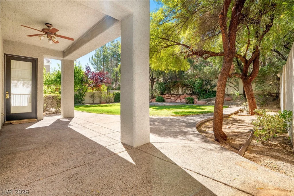 9721 Royal Lamb, Las Vegas, NV 89145