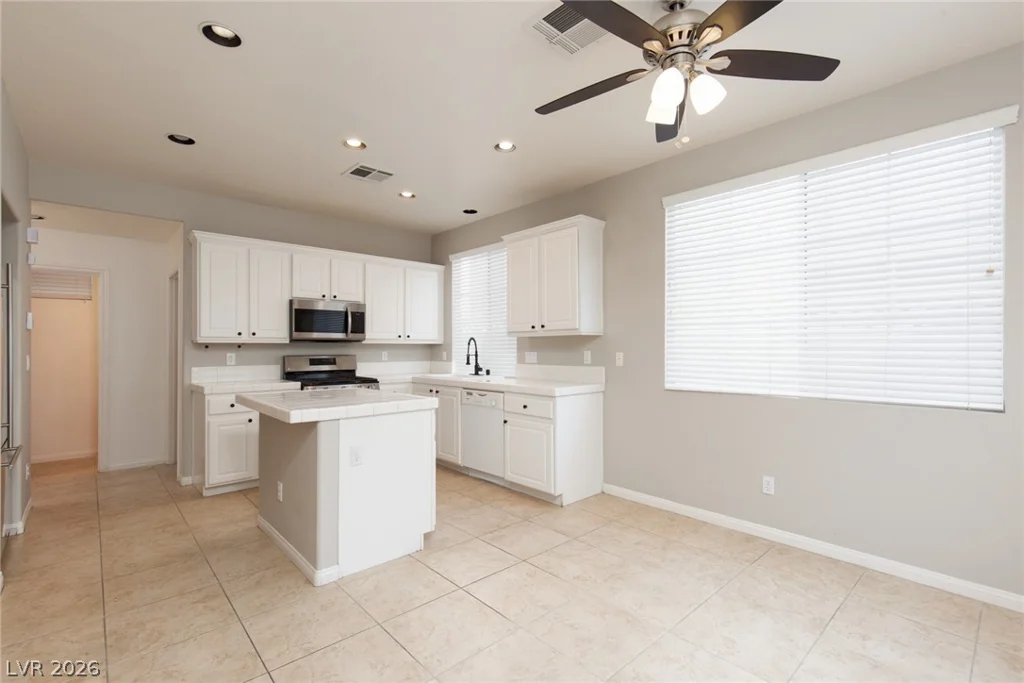 6056 Clear Sail, Las Vegas, NV 89139
