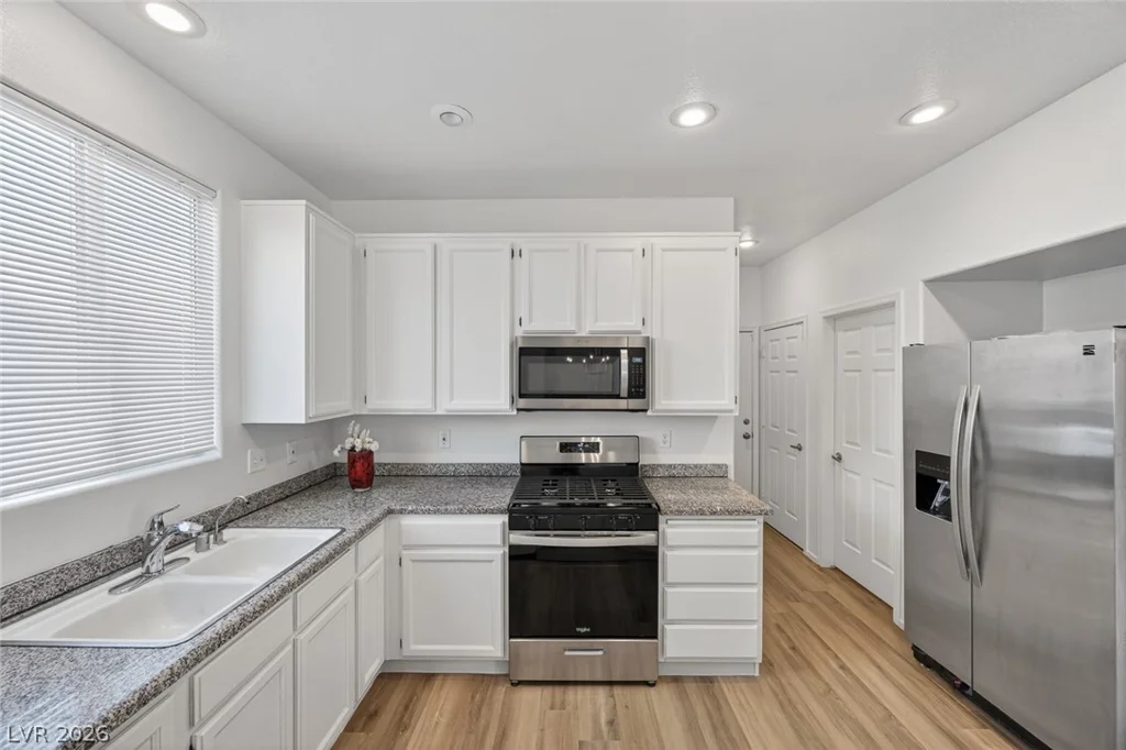 9008 Ballad, Las Vegas, NV 89129