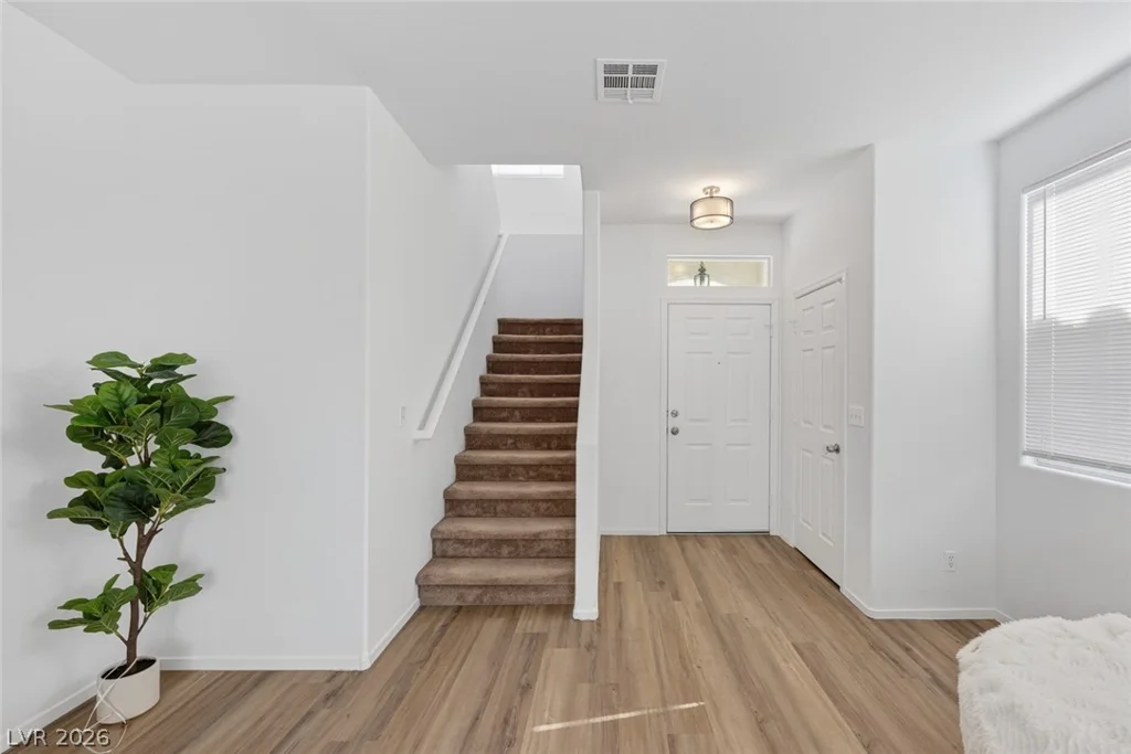 9008 Ballad, Las Vegas, NV 89129