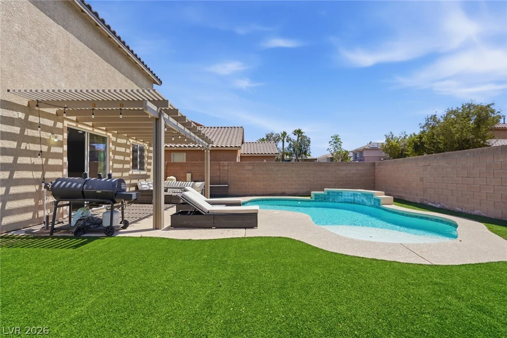5489 White Truffles, Las Vegas, NV 89141