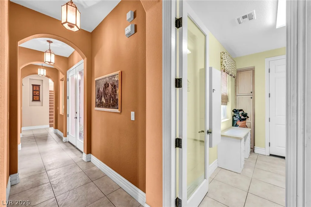 176 Brushton, Las Vegas, NV 89138