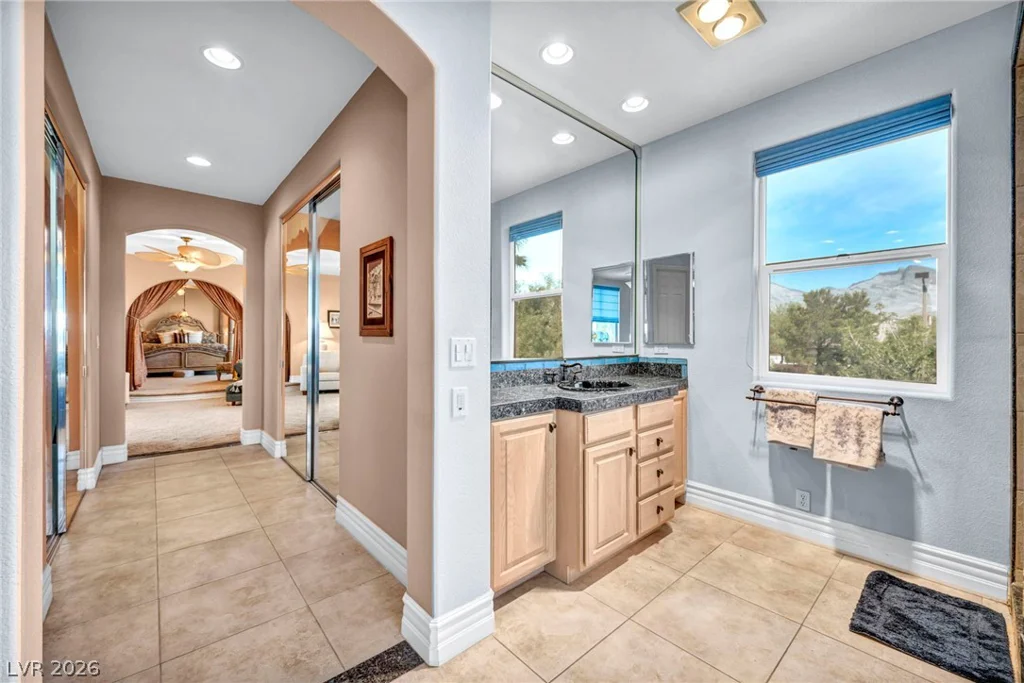 176 Brushton, Las Vegas, NV 89138