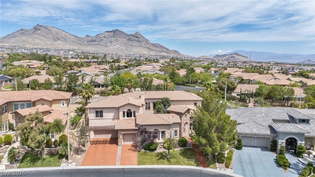 176 Brushton, Las Vegas, NV 89138