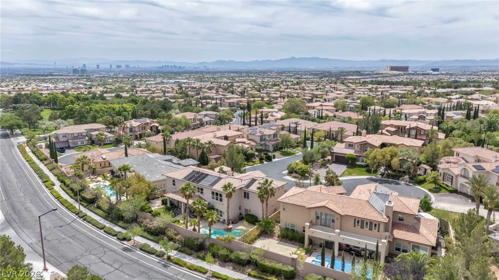 176 Brushton, Las Vegas, NV 89138