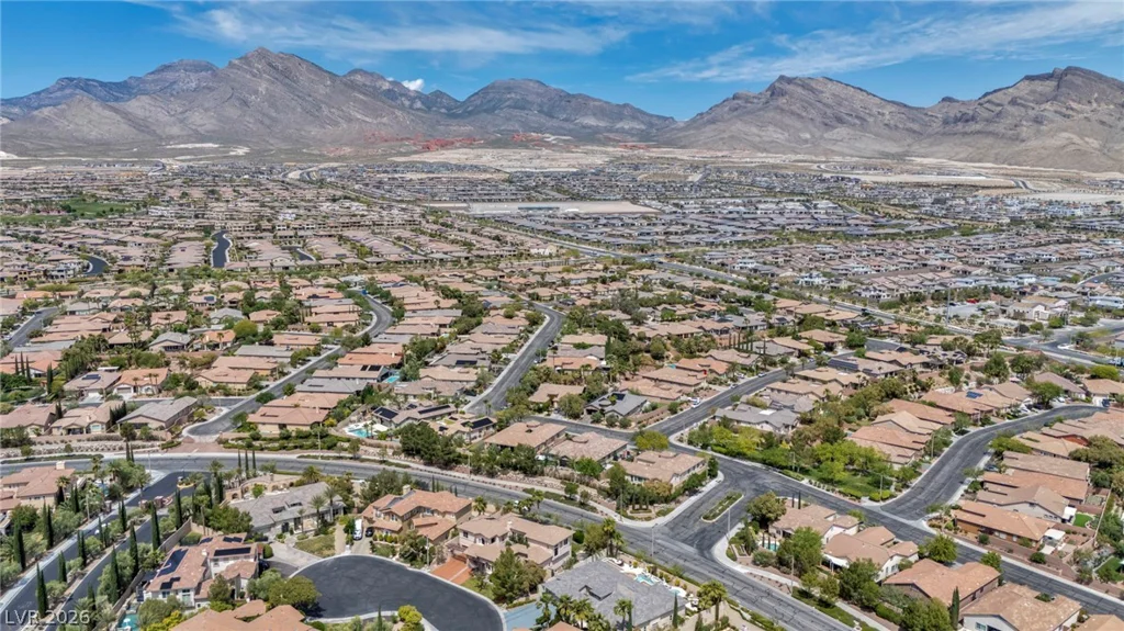 176 Brushton, Las Vegas, NV 89138