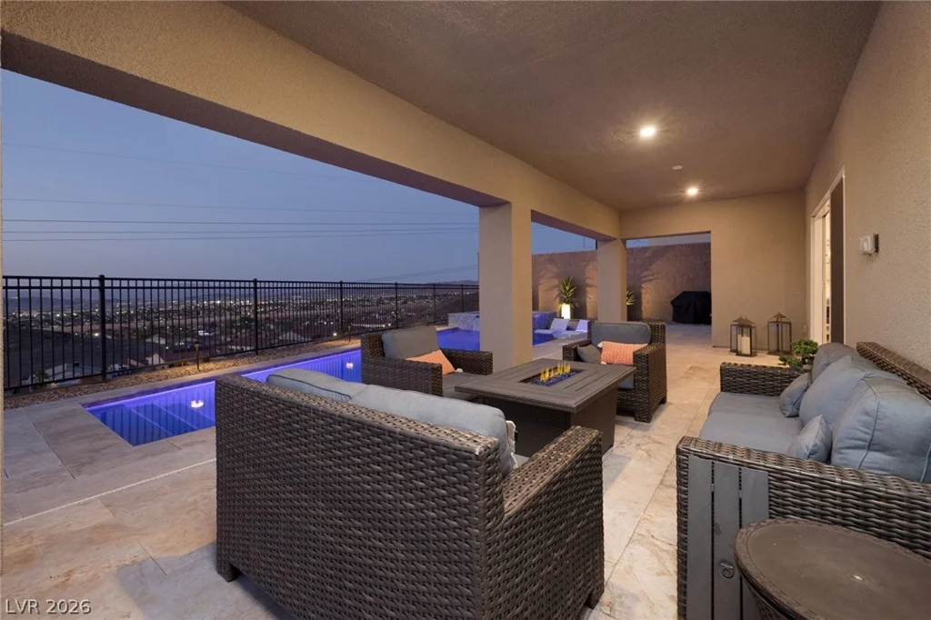 214 Shaded Canyon, Henderson, NV 89012