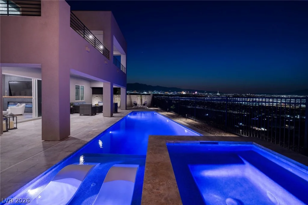 214 Shaded Canyon, Henderson, NV 89012