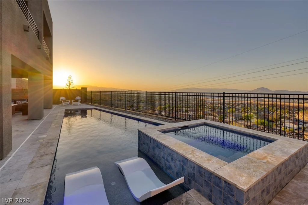 214 Shaded Canyon, Henderson, NV 89012