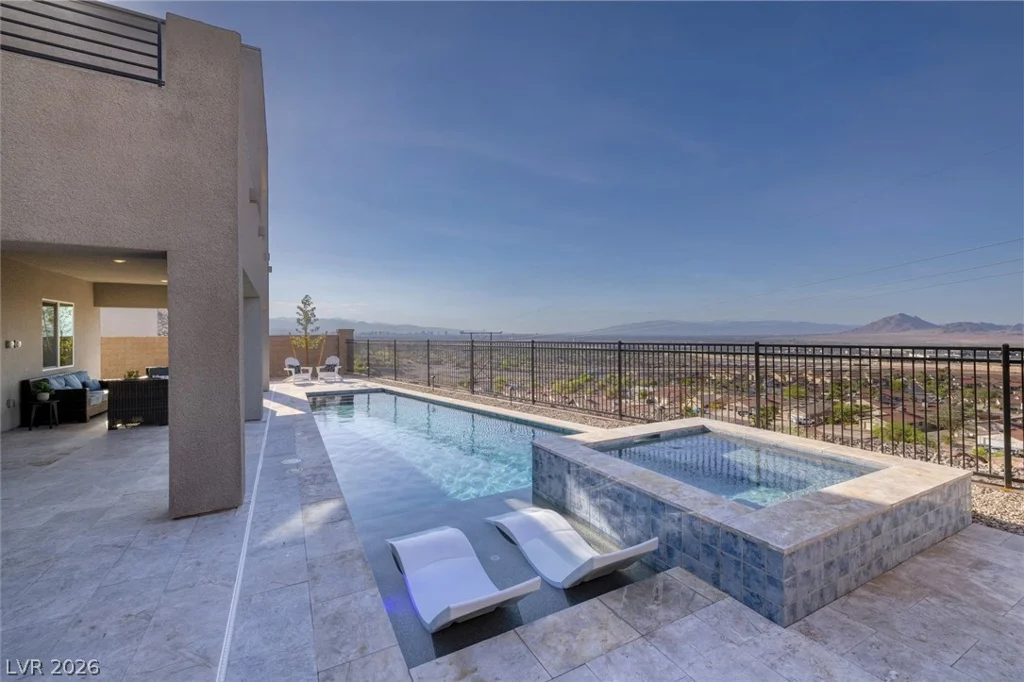214 Shaded Canyon, Henderson, NV 89012