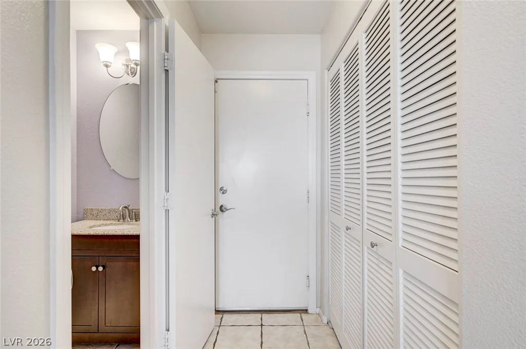 308 Jolly January, Las Vegas, NV 89183