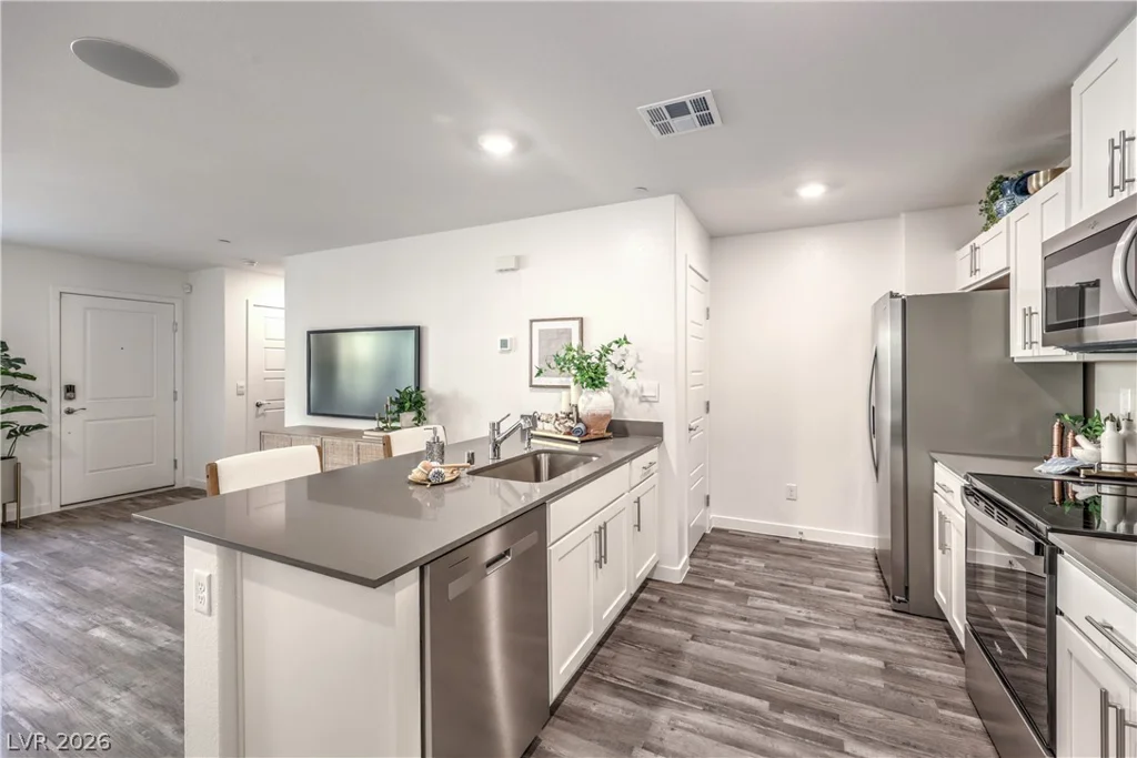 9849 Hidden Pass, Las Vegas, NV 89178