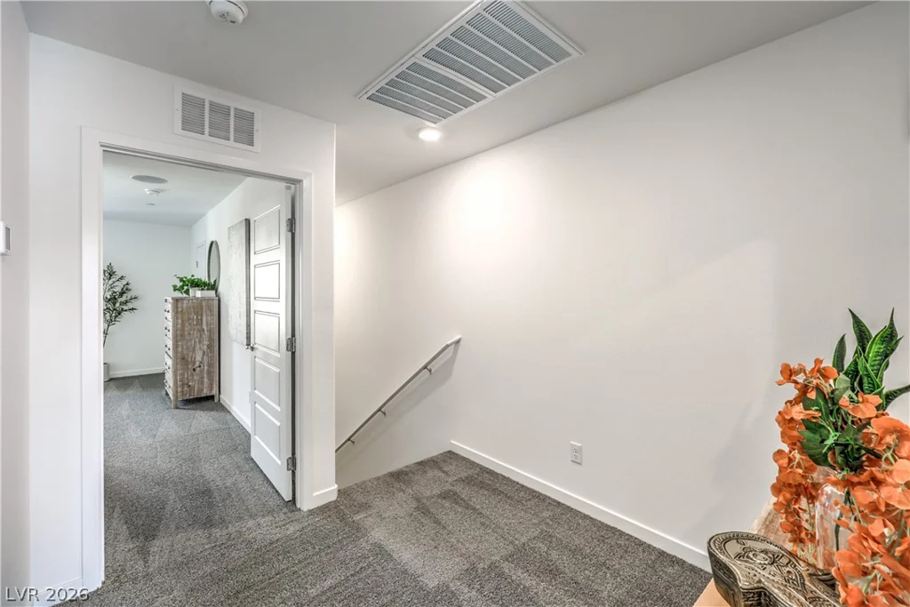 9849 Hidden Pass, Las Vegas, NV 89178