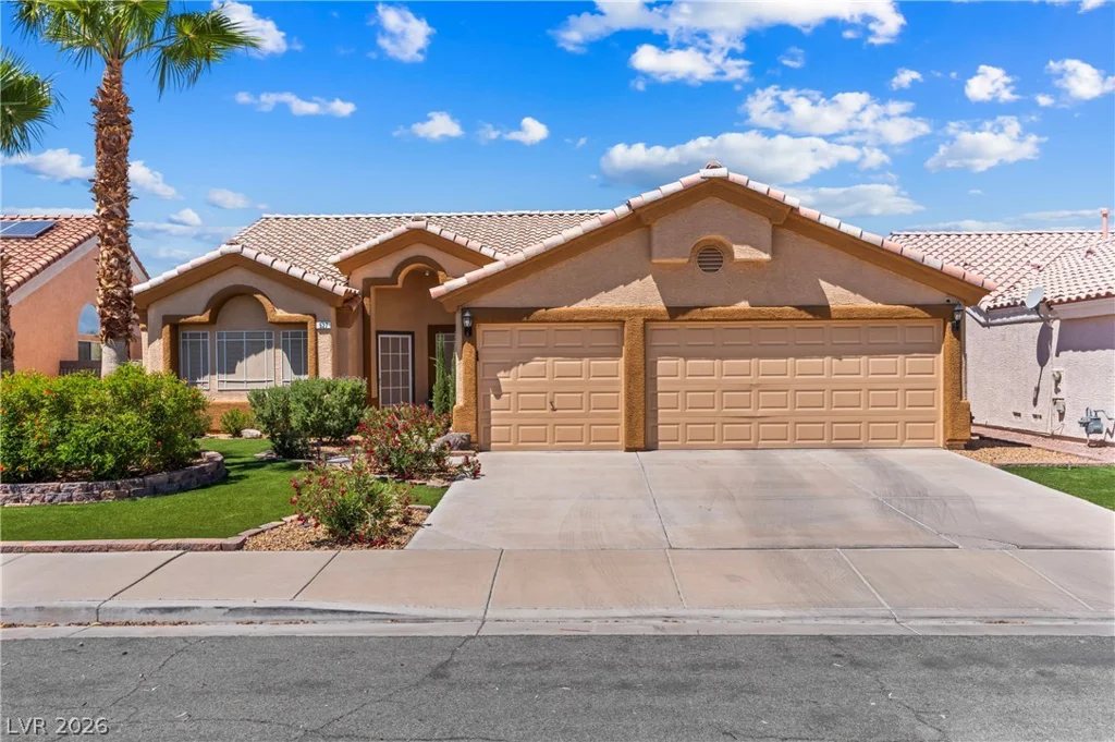 527 Duran, Henderson, NV 89015