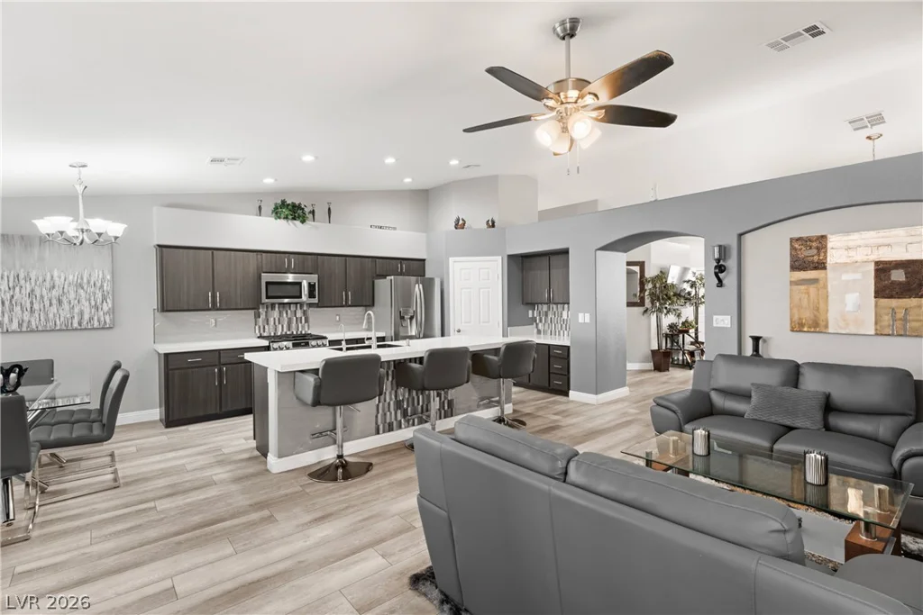 527 Duran, Henderson, NV 89015