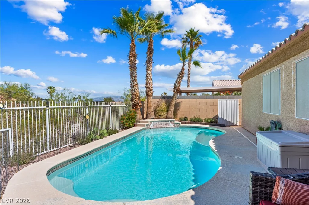 527 Duran, Henderson, NV 89015