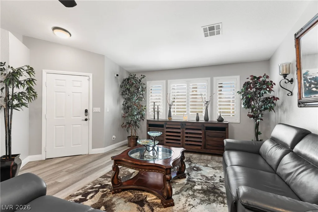 527 Duran, Henderson, NV 89015