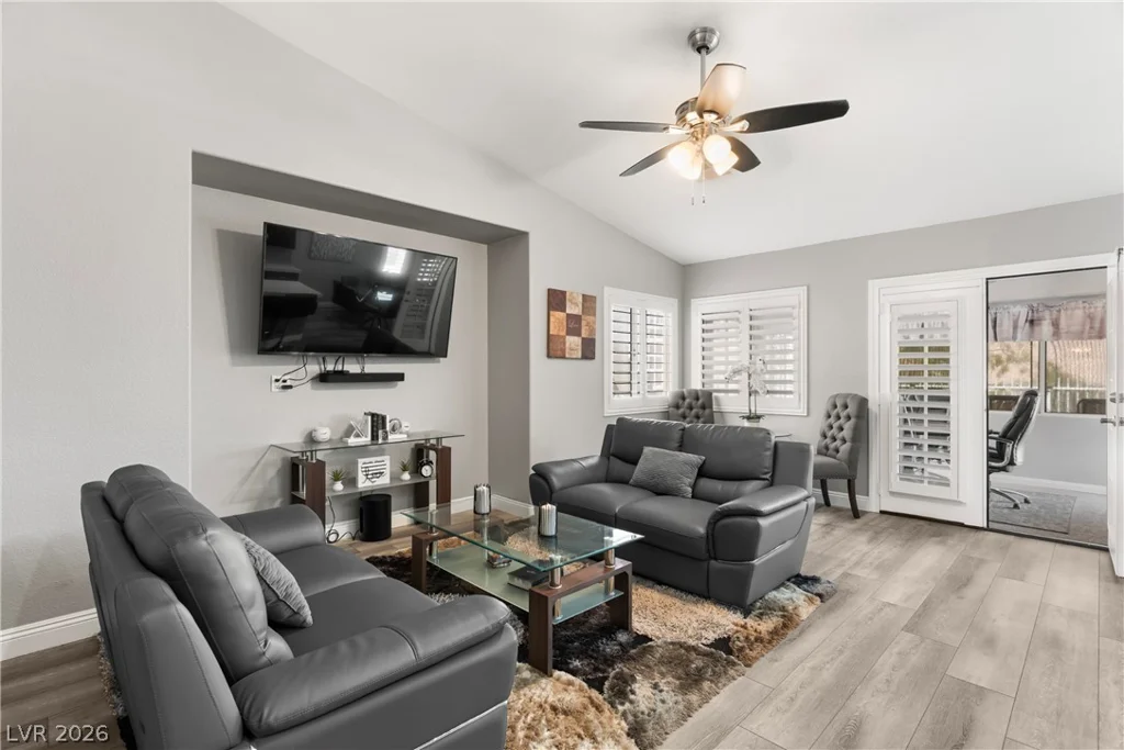527 Duran, Henderson, NV 89015