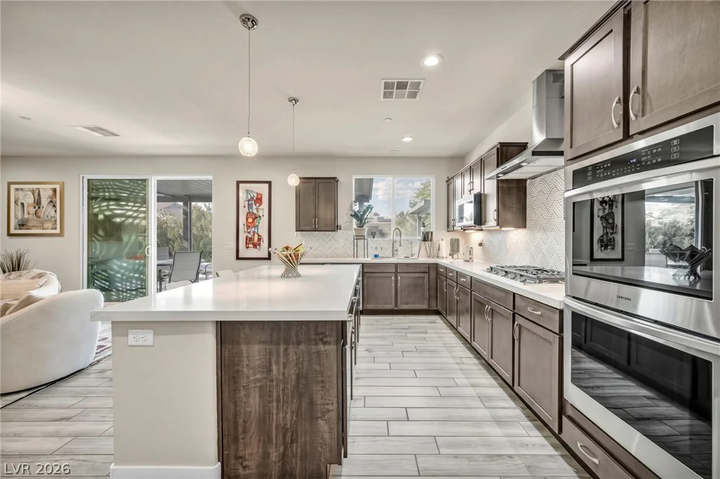 9520 Grand Pass, Las Vegas, NV 89129