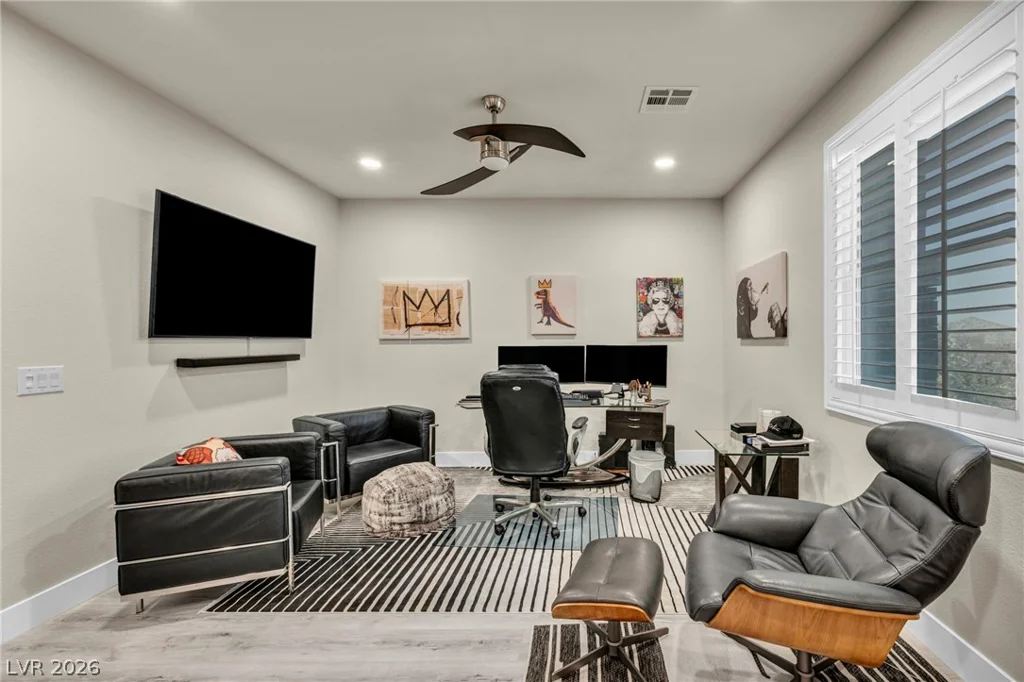 9520 Grand Pass, Las Vegas, NV 89129