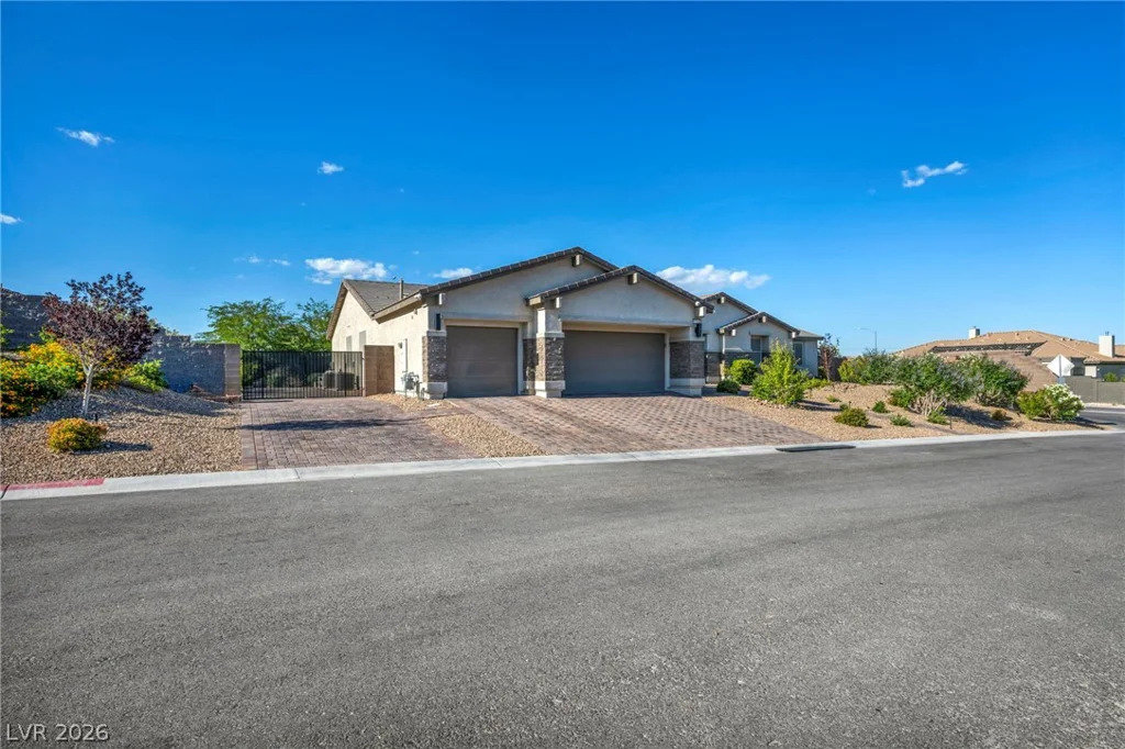 9520 Grand Pass, Las Vegas, NV 89129