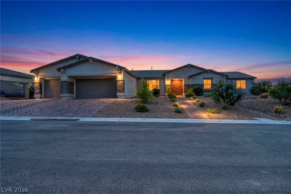 9520 Grand Pass, Las Vegas, NV 89129
