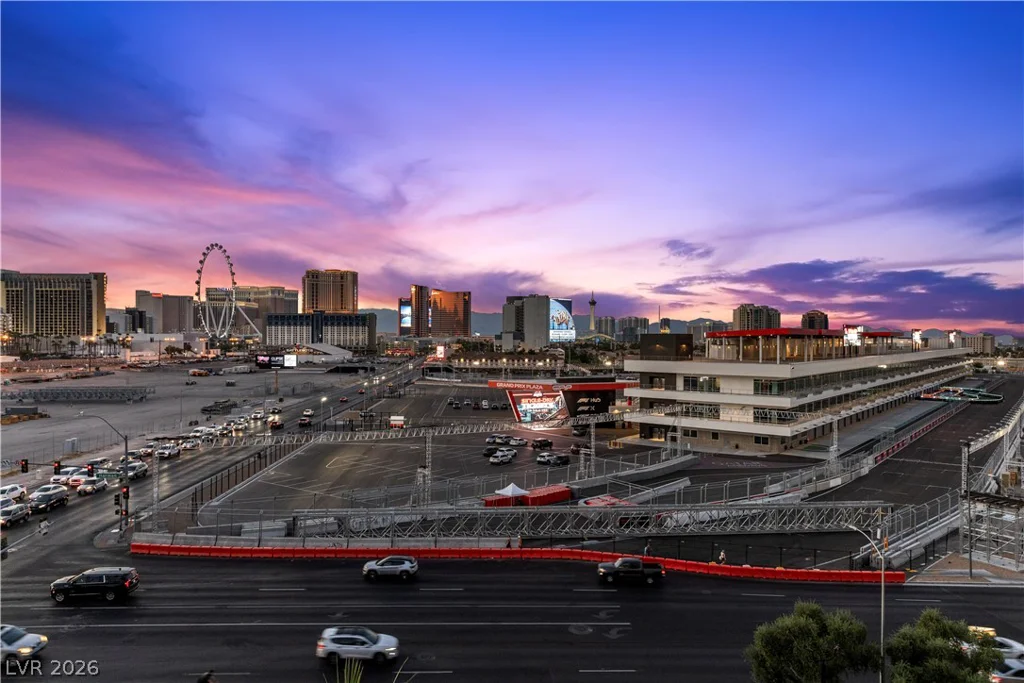 205 Harmon, Las Vegas, NV 89169